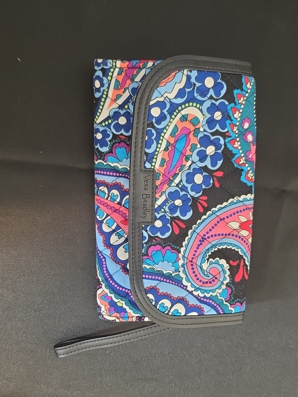 VERA BRADLEY RFID Tech Wristlet Wallet Haymarket Paisley